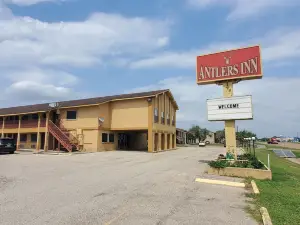 Antlers Inn