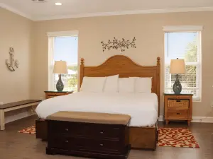Farr Away Living by Pristine Properties Vacation Rentals