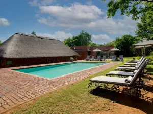 Whispering Pines Country Estate