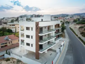 샌더스 엘지오 - 넓은 2 베드룸 아파트, 발코니 있음