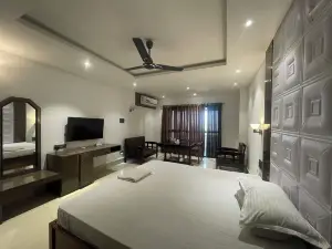 Hotel Living Hub