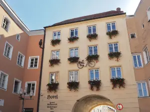 โรงแรมมึห์ลดอร์ฟ