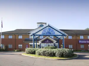 Premier Inn Luton South (M1, J9)