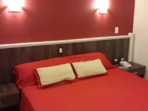 Hotel Cueva de las Manos