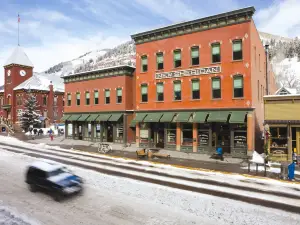 New Sheridan Hotel