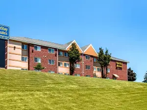 MainStay Suites Dubuque at Hwy 20