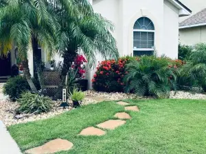 Ruskin FL Private 2 Bdrm 1 Bath Suite Common Areas Shared with Host