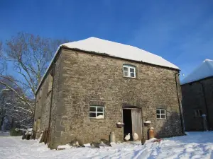 Glynhir Mansion