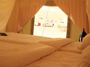 Saharansky Luxury Camp