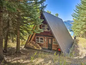 Irwin A-Frame Cabin w/ Deck & Mountain Views!