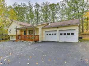 Poconos Retreat with Private Hot Tub and Pool Access!