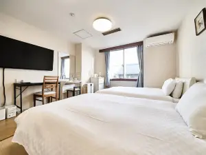 Okasan Hotel