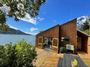 The Cove Cabin - Your Quiet Escape
