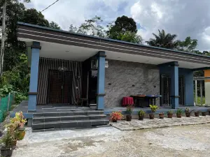 MS Homestay Tanjong Malim (Muslim Only)