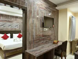 Hotel Trax International