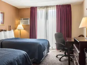 FairBridge Inn & Suites Poconos