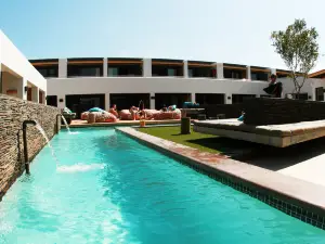 Windtown Lagoon Hotel