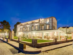 Navalia Otel