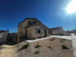 Private1 Bed 1 Bath Furnished Suite, newer construction