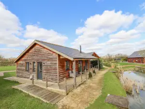 Lily-Pad Lodge
