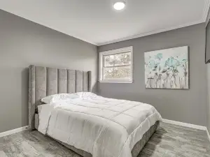 Cozy Silverwood Home: Near Golf Courses!