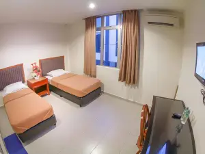 Hotel Rembia