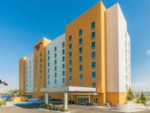 Hampton Inn by Hilton Queretaro Tecnologico