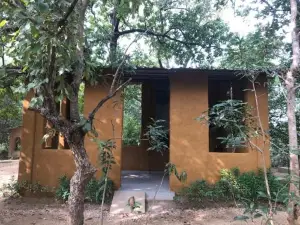 Kamp Kamouflage Kanha