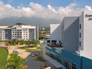 Courtyard San Salvador