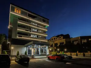 Aysberg Kaspiysk Hotel