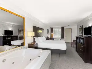 Quality Inn Lakefront