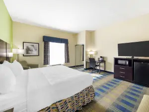 Best Western Plus Pratt