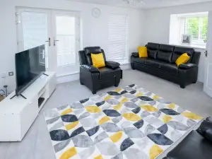 Luxury 5-bedroom house in Chatham