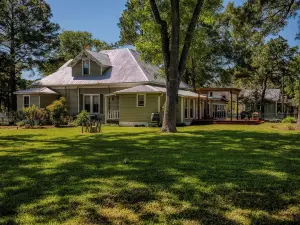 Edengate~ Quiet Country Charm in the Heart of Texas