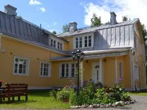 살팔리니안 호비