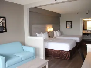 Boca Suites Deerfield Beach, SureStay Collection by BW