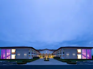 Viola Mhotel