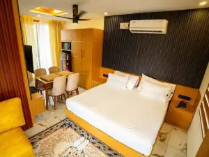 S Cross Munroe Island Resort