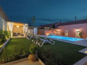 Arhontiko Arhanes Suites