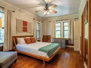 Prairie Basse - Nature Retreat & Wildlife Sanctuary