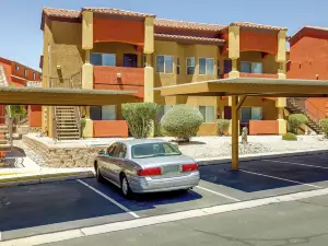 커뮤니티 풀 & 핫 터브이 있는 메스퀴트 콘도!