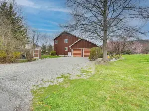 Dog-Friendly Fishkill Tiny House in Wine Country