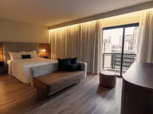 伊斯坦廣場納克斯猶達斯酒店