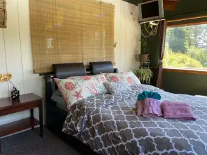 The Quail's Nest Retreat