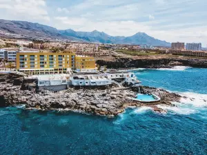 Atlantic Holiday Hotel