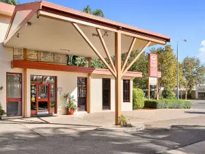 格里菲斯伊克諾旅館