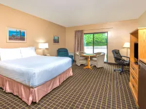 Howard Johnson by Wyndham Tillsonburg