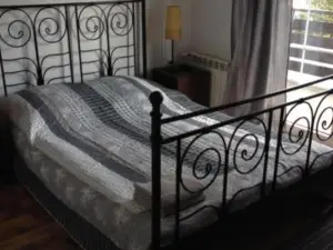 Route 7 Rooms