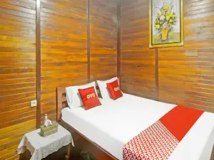 OYO Homes 91101 Homesstay Desa Wisata Marinsow Near Gereja Pantekosta Marinsow