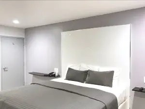 Ramsey Inn & Suites
